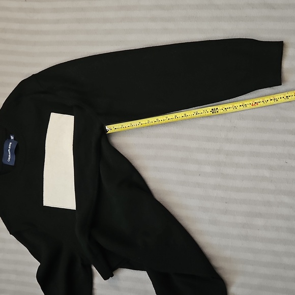 Calvin Klein Men's Sweater in Black and Cream - Picture 7 of 7